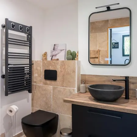 Honey Moon - Studio Romantique Jacuzzi Et Ecran Cinema La Ciotat Exterior foto