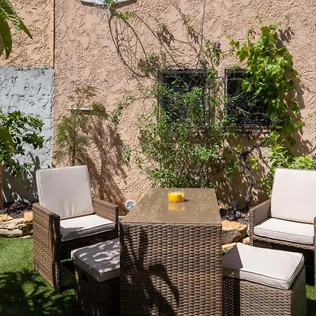 Honey Moon - Studio Romantique Jacuzzi Et Ecran Cinema La Ciotat Exterior foto