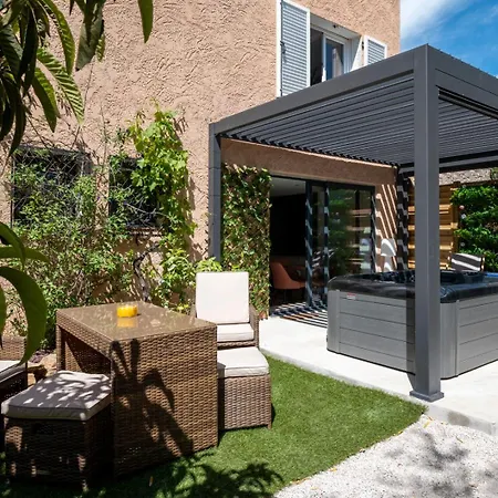 Honey Moon - Studio Romantique Jacuzzi Et Ecran Cinema La Ciotat Exterior foto