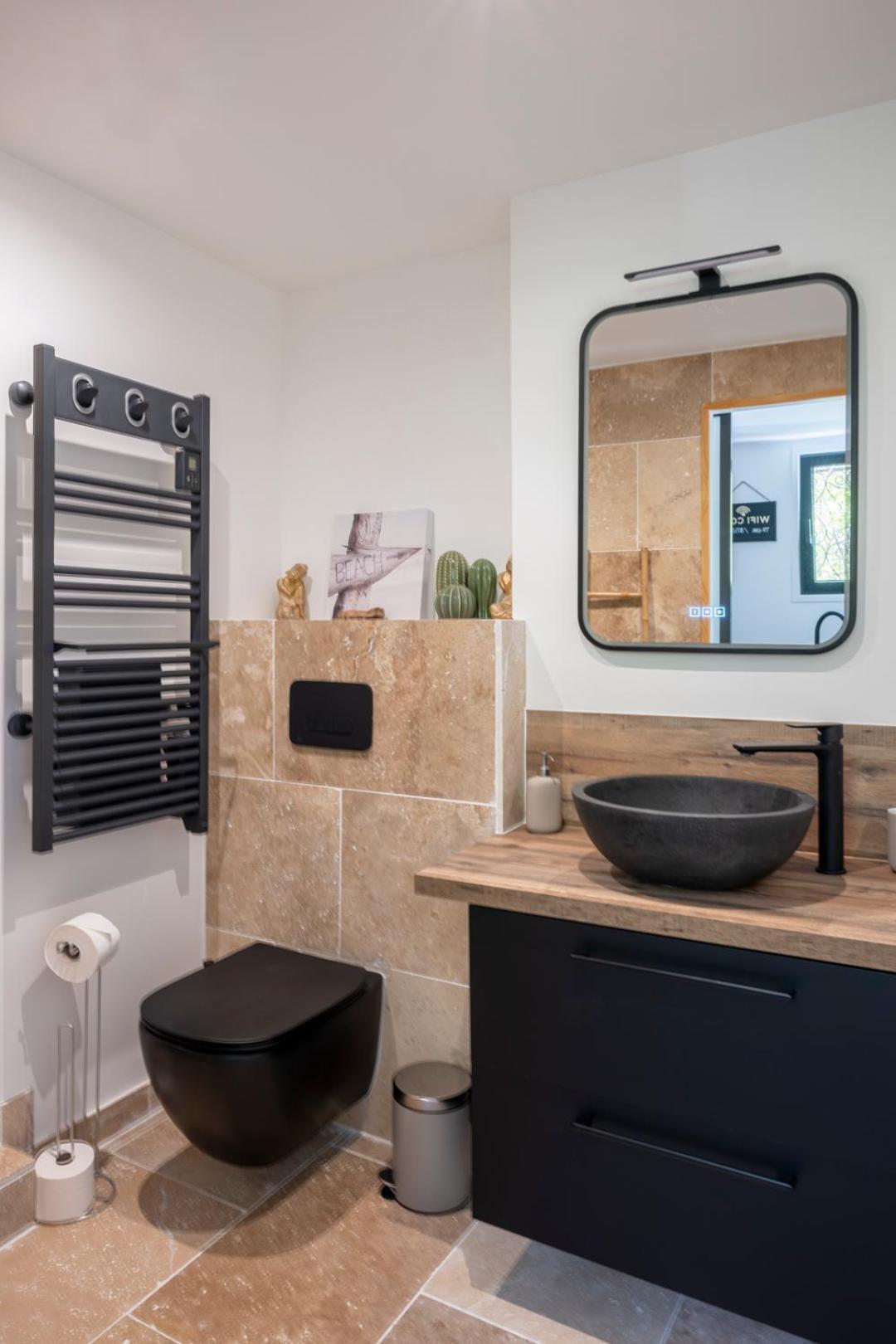 Honey Moon - Romantique Jacuzzi Et Ecran Cinema Apartment *